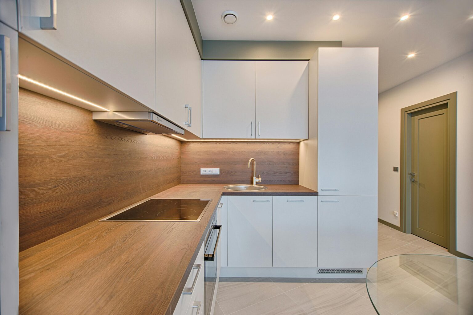 The best post-construction cleaning services in the Seacoast Region. Kitchen area