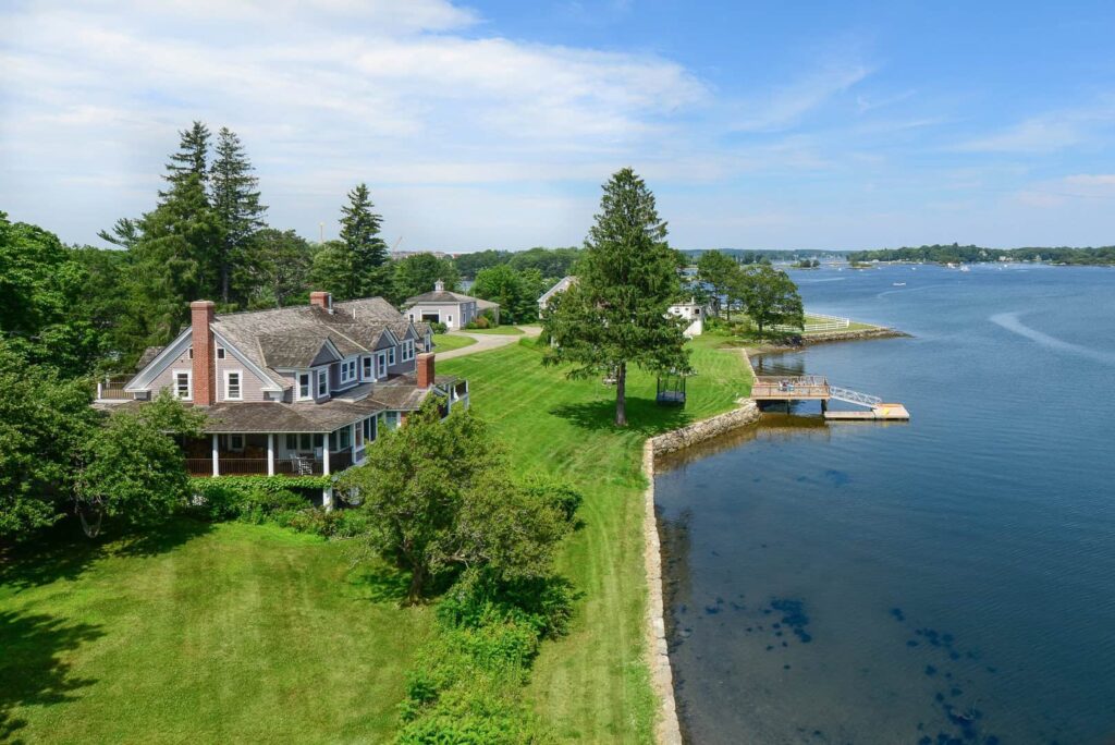 Stratham, NH