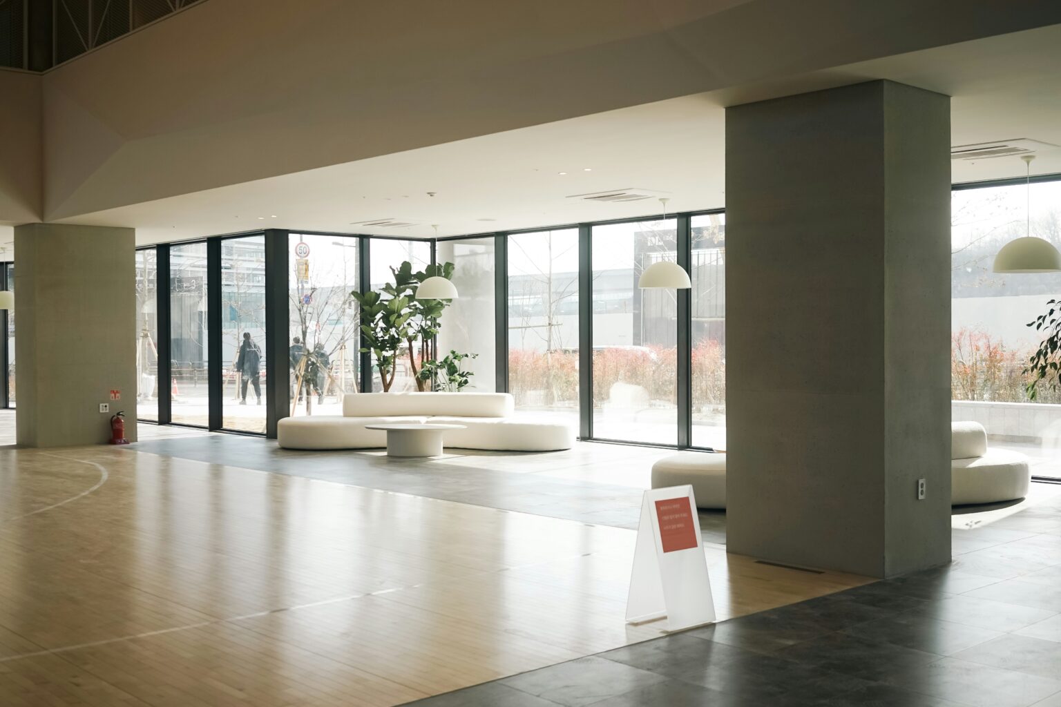 The best commercial cleaning services in Newington. Commercial building interior